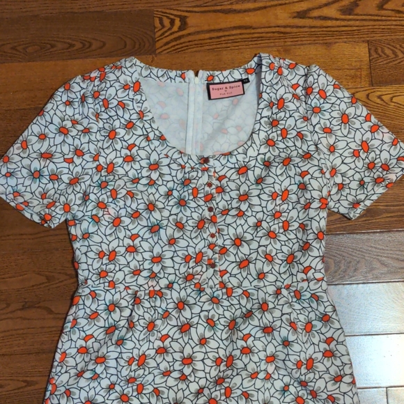 2/$30 Floral print dress - Picture 4 of 12